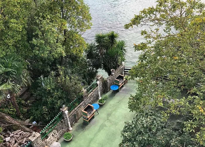 De La Hoz Guest house