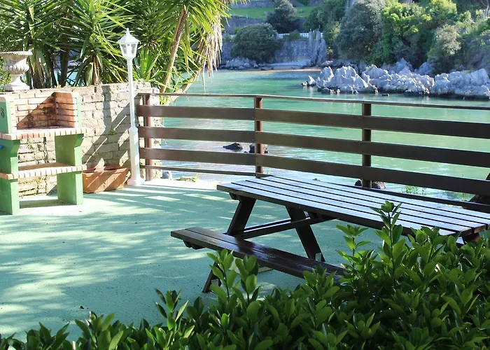 De La Hoz Isla Plana